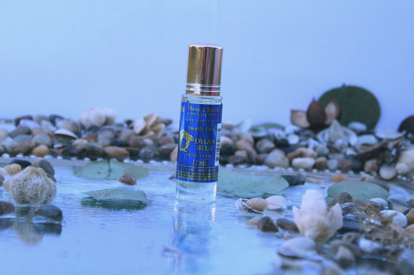 Dylan Blue (Versace, Perfume de mujer con feromonas)